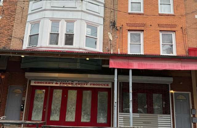 Photo of 911-913 S 9TH Street