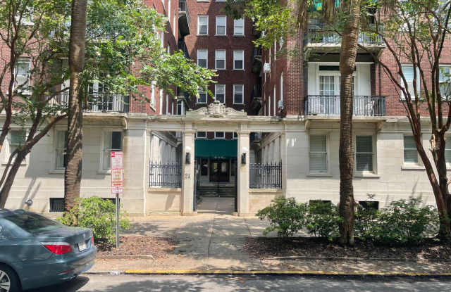 Photo of Long Term Rental in the Heart of Downtown!