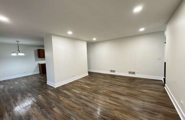 420 Heine Avenue unit: 420