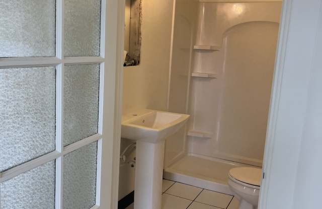 3220 Washington Avenue