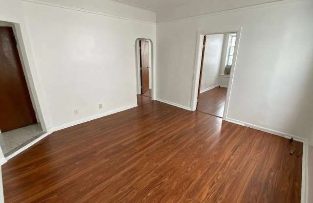 2130 74th St Apt 2