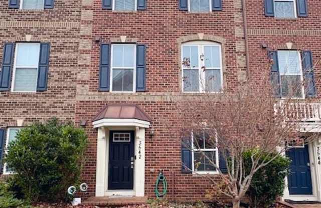 Photo of 3542 Spring Street S