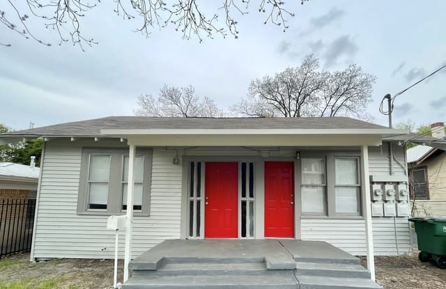 433 W ROSEWOOD AVE - 433 West Rosewood Avenue, San Antonio, TX 78212