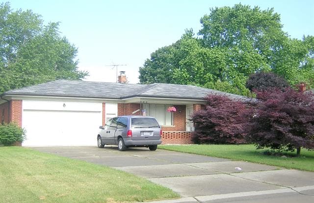 36387 HAVERHILL Street - 36387 Haverhill Street, Sterling Heights, MI 48312