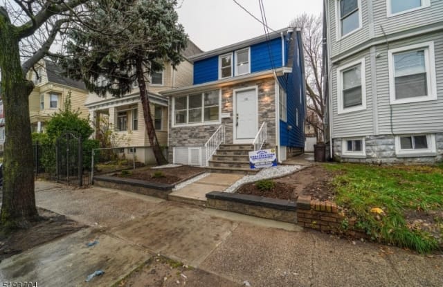 105 Isabella Ave - 105 Isabella Avenue, Newark, NJ 07106