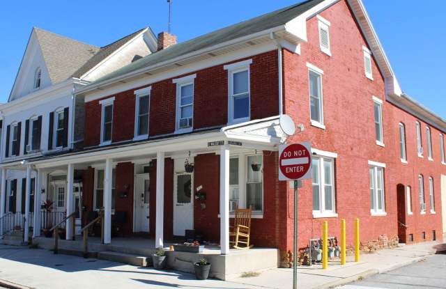 Photo of 2nd floor Apartment