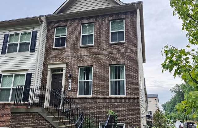 801 WEALD WAY