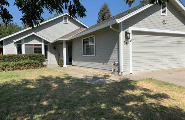 15 Yardis Ct - 15 Yardis Court, Sacramento, CA 95833