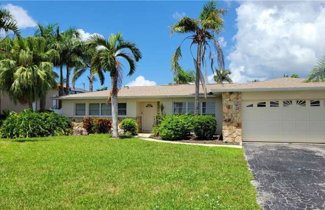 5638 Riverside Drive