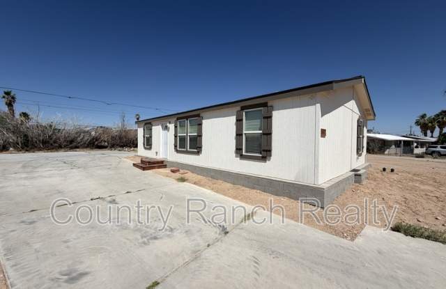 5657 Pearl Street