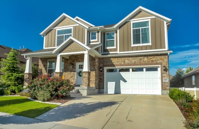 10453 Walnut Canyon Ln - 10453 Walnut Canyon Lane, South Jordan, UT 84009