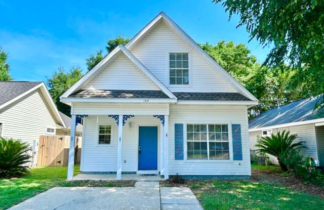 Charming 3-Bedroom Cottage