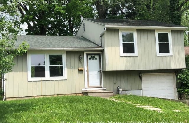 4232 Foxchapel Rd - 4232 Foxchapel Road, Toledo, OH 43607