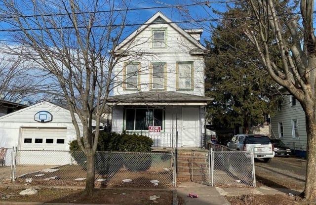 109 Howard St - 109 Howard Street, New Brunswick, NJ 08901