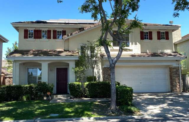 3702 Bridlewood Cir