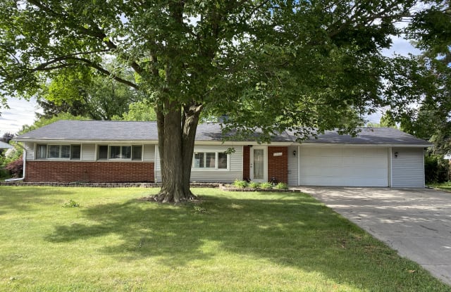 23966 E Le Bost - 23966 East Le Bost Drive, Novi, MI 48375