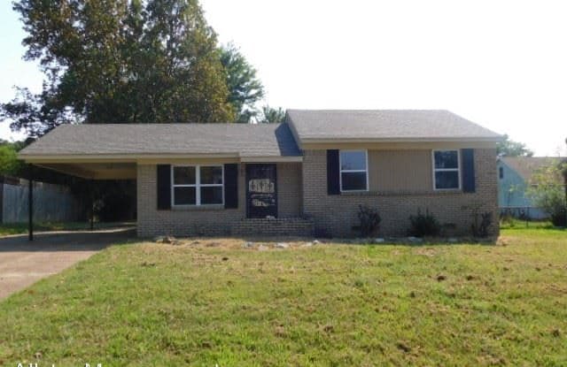 9034 Moss Point - 9034 Moss Point Drive, Southaven, MS 38671