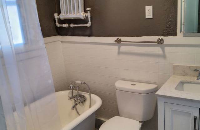 Welcome to Lakewood, OH! Available early April move-in