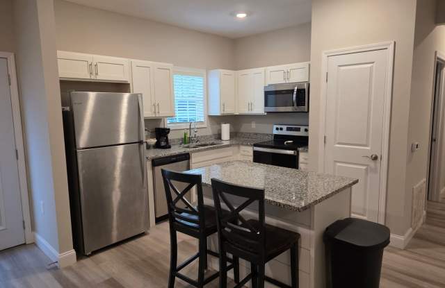 2 Bed 2 Bath