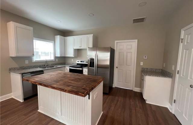 1015 Park Hill Drive