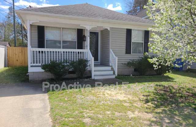 216 Diamond Avenue