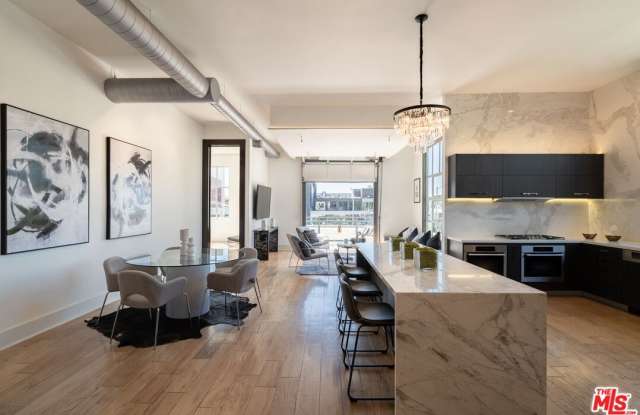 710 N Orlando Ave unit: 201