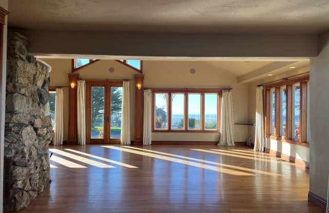 3041 Table Bluff Road