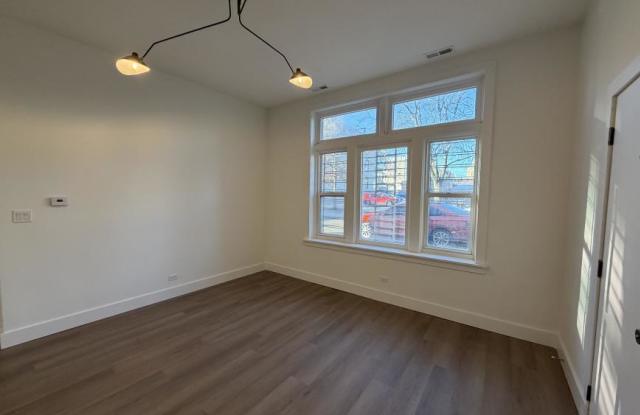 1456 N Kedzie