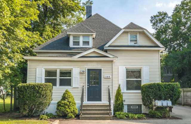 305 Twelve Mile Road