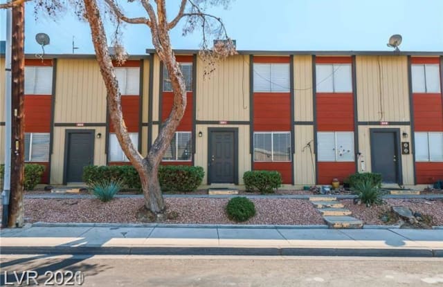 315 Gayle Avenue - 315 Gayle Avenue, Henderson, NV 89015