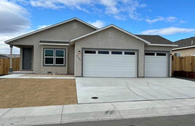 4529 Madison Road - 4529 Madison Rd, Fernley, NV 89408