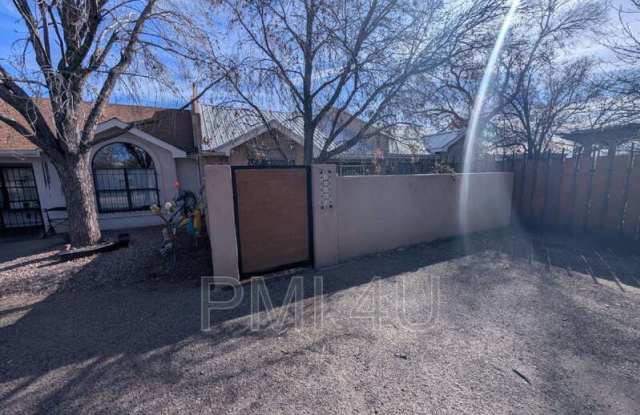 Photo of 1516 Rosemont Avenue Northwest