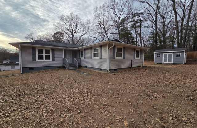 Quiet country rancher on large, secluded lot right at Route 1 and 288