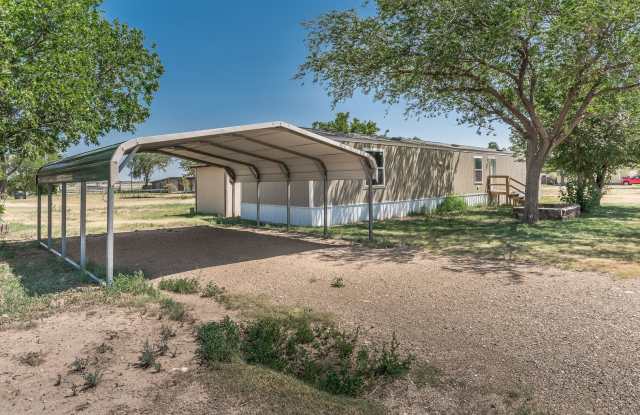 3/2 Mobile home for lease in CISD