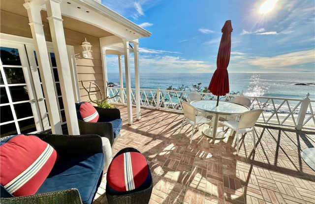 1259 Cliff Drive