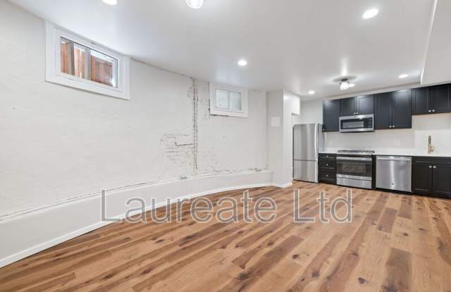 1126 Lafayette St