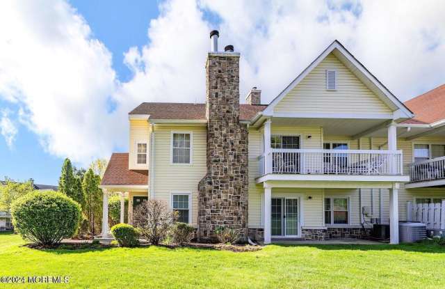 15 Nashville Court