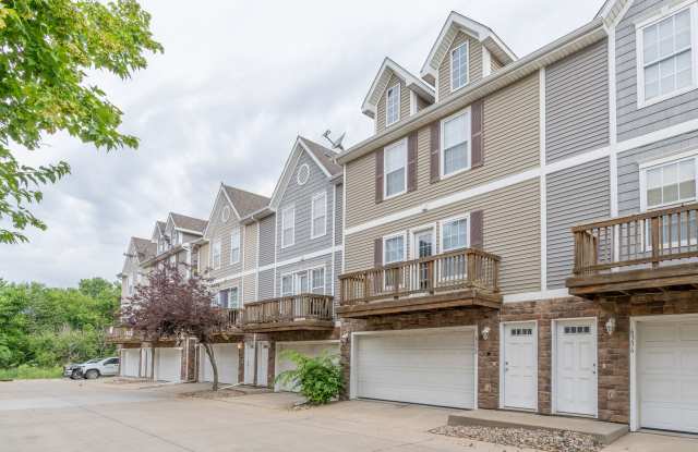 2 Bedroom 2 Bathroom Town House - Interior Unit