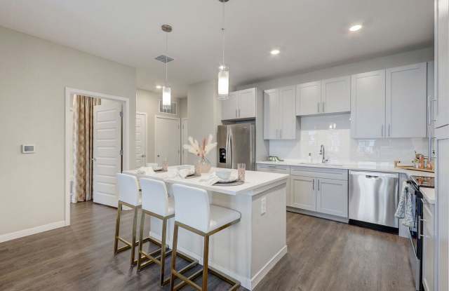 Ascend Reunion Crossing