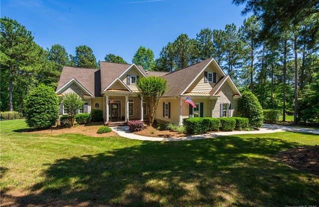 347 Bayberry Creek Circle - 347 Bayberry Creek Circle, Iredell County, NC 28117