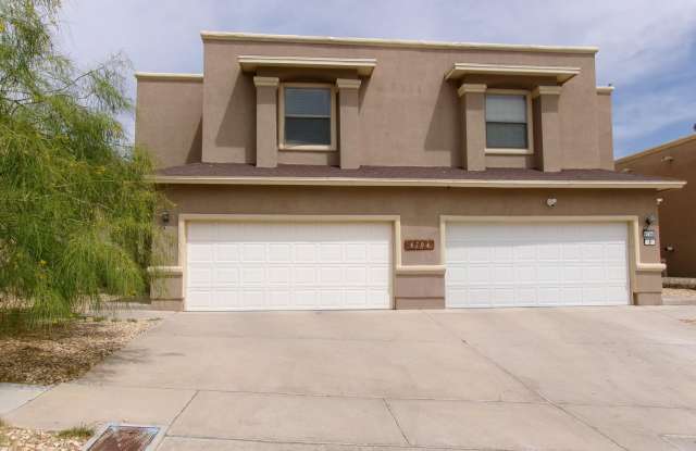 4704 PISTOLERO Lane