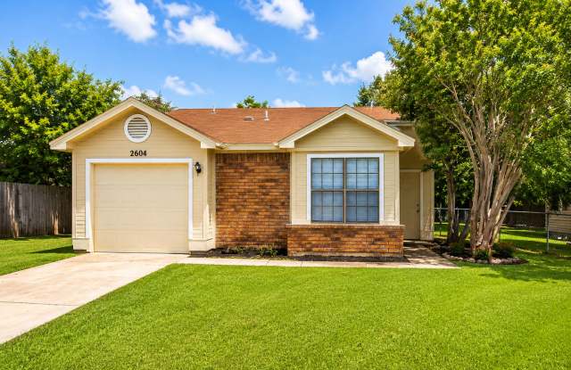 2604 Woodlands Drive