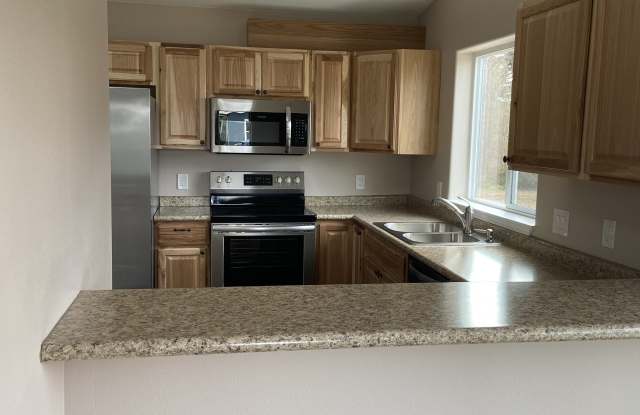 705 12th Court Southwest