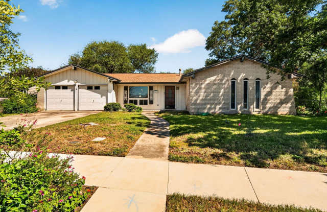 7239 Bridle Path