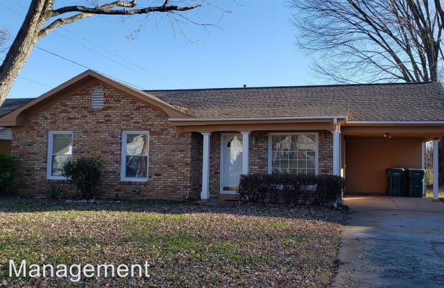 2273 Ashland Dr - 2273 Ashland Drive, Southaven, MS 38671