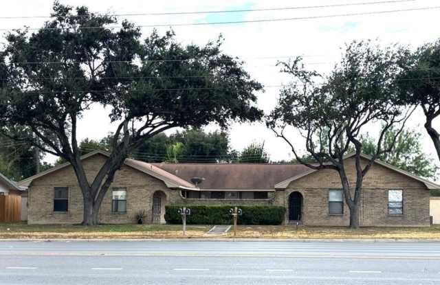 Photo of 1715 W Nolana Avenue