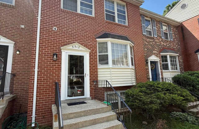 Photo of 5512 E BONIWOOD Turn