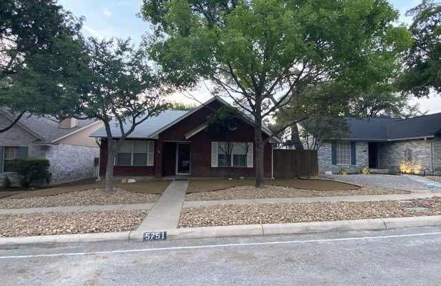 5751 Cedar Cove