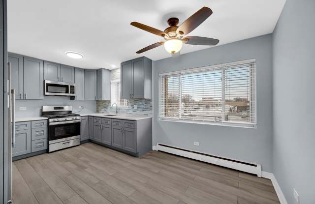 3725 N Harlem Avenue unit: F