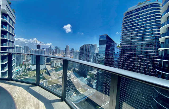 55 Southwest 9th Street